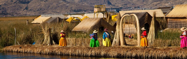 Shopping in Lake Titicaca