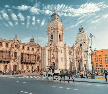 Machu Picchu + Colonial & Modern Lima
